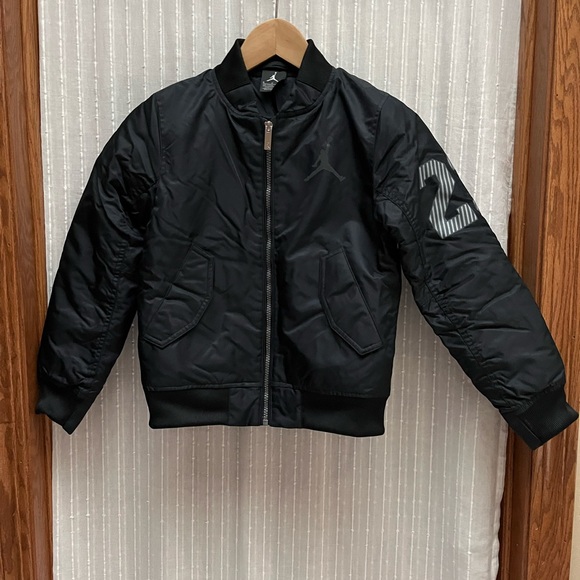 New Air Jordan Jumpman Nike Coat Bomber Jacket Zip Youth Size S(8-10)